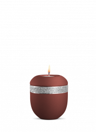 Keramická miniurna Glamour Silver, červená, bordó, stříbrný pás, proužky, svíčka.
